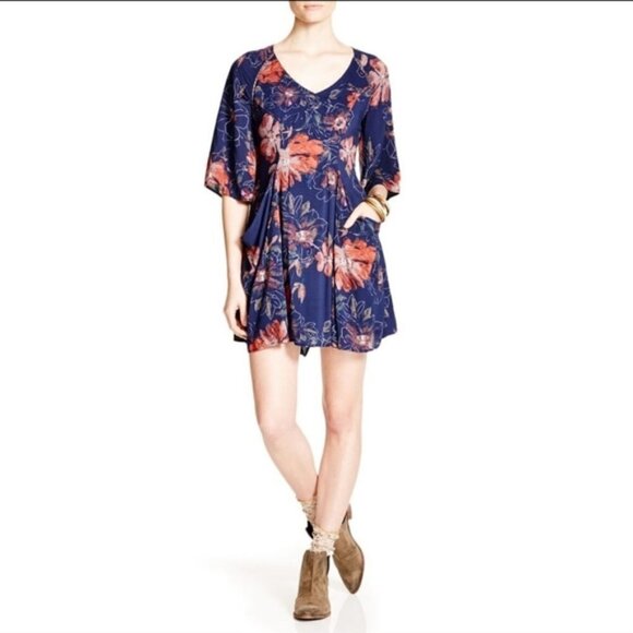 Free People Eyes on you floral blue boho mini dress pockets size 2 - Picture 1 of 10